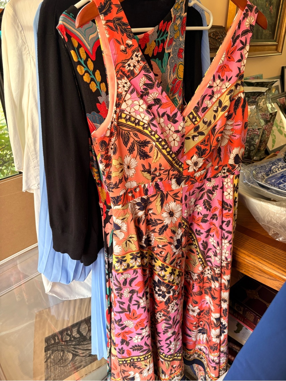 Vince Camuto Vibrant Floral V‑Neck Sundress - Multi Pink/Coral—10